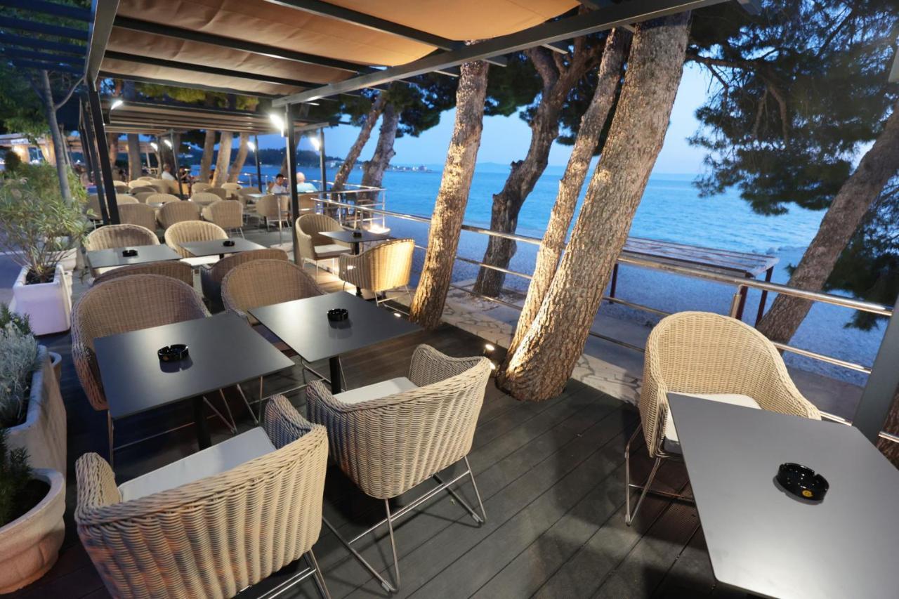 Hotel Milenij Makarska Bagian luar foto