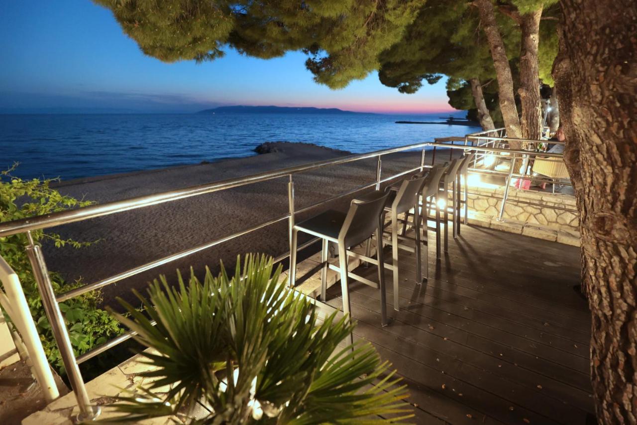 Hotel Milenij Makarska Bagian luar foto