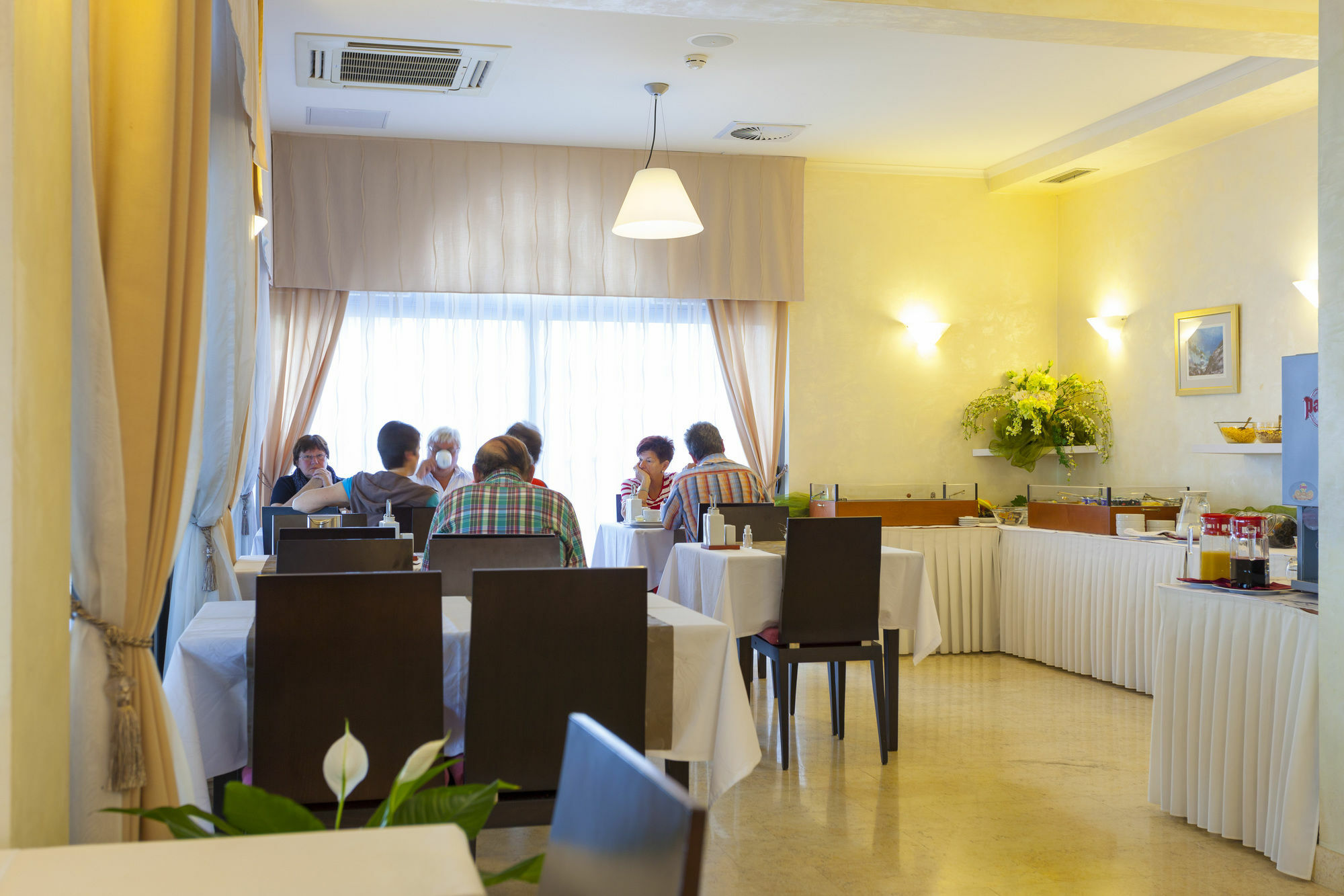Hotel Milenij Makarska Bagian luar foto